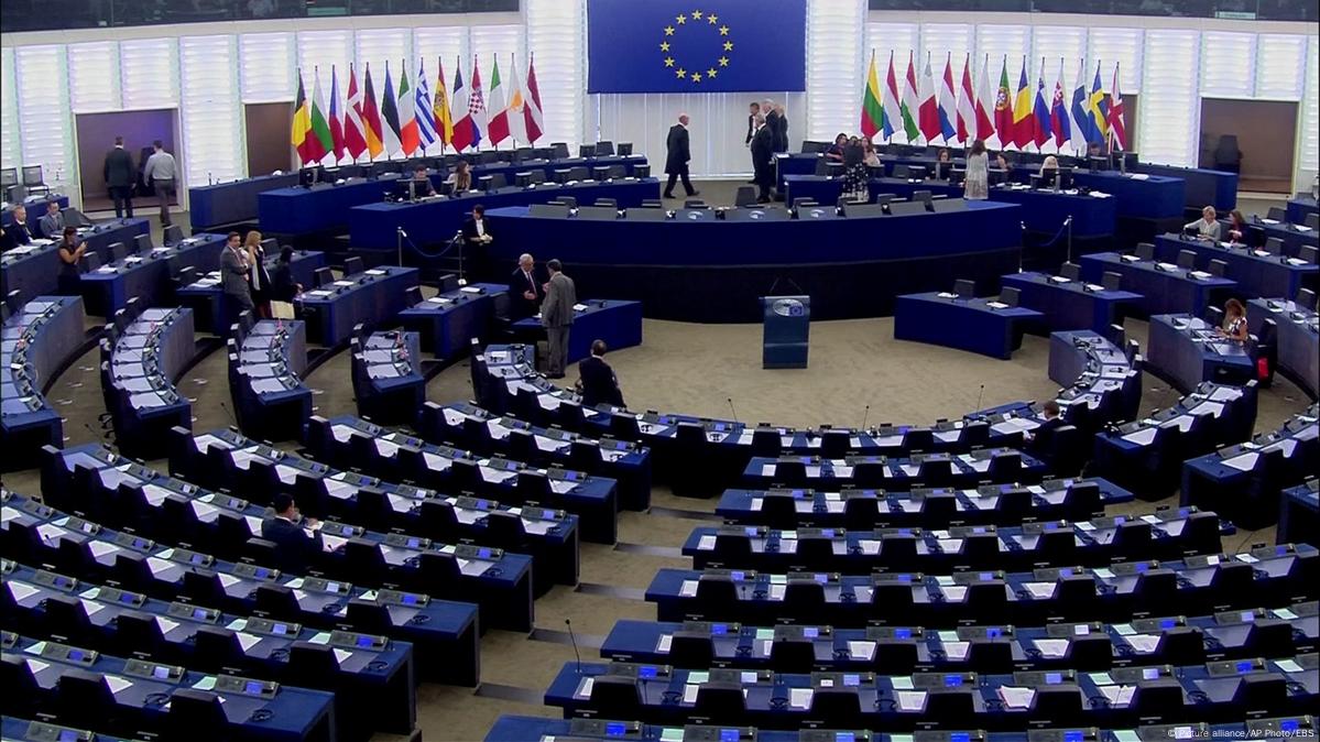 Юлия Навальная призвала Европарламент оказывать поддержку антивоенно настроенным россиянам