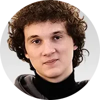 Артем Сахаров